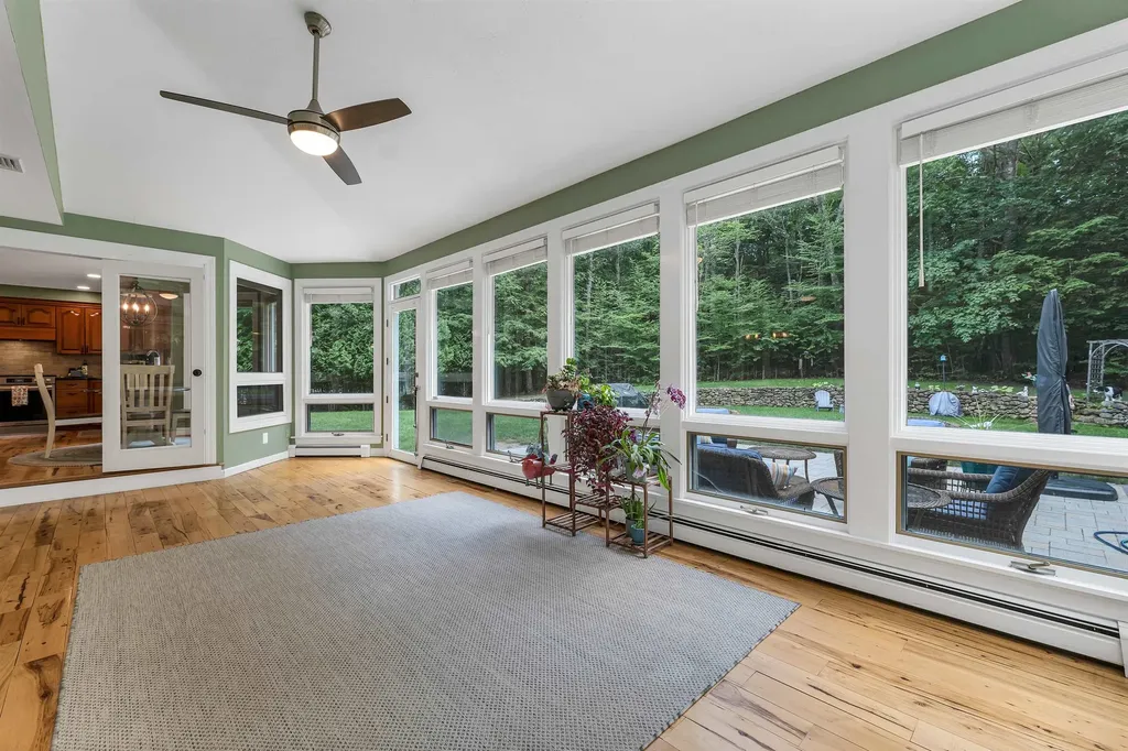 5 Longview Drive Bow NH 03304