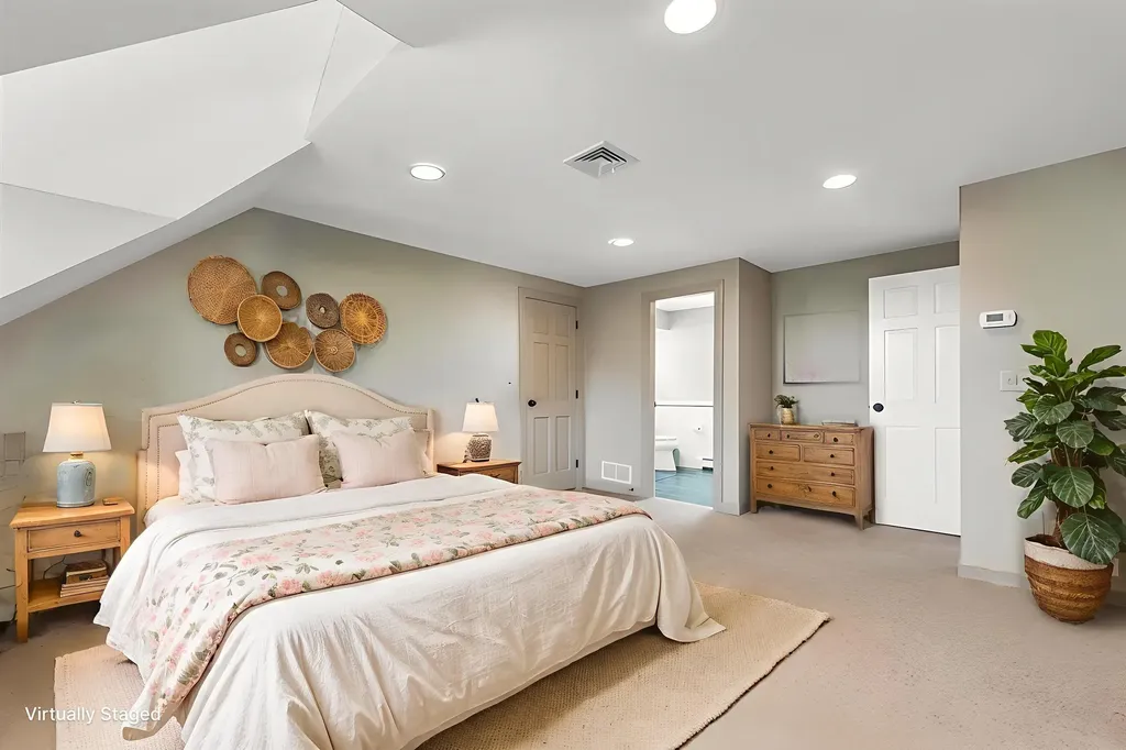 5 Longview Drive Bow NH 03304