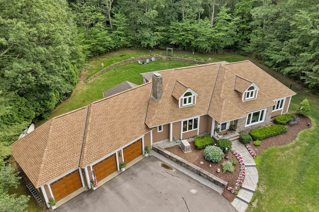 5 Longview Drive Bow NH 03304