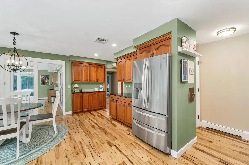 5 Longview Drive Bow NH 03304