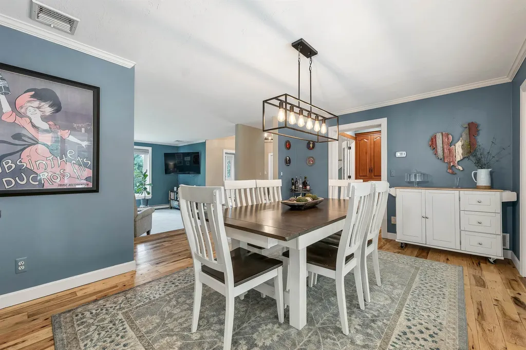 5 Longview Drive Bow NH 03304