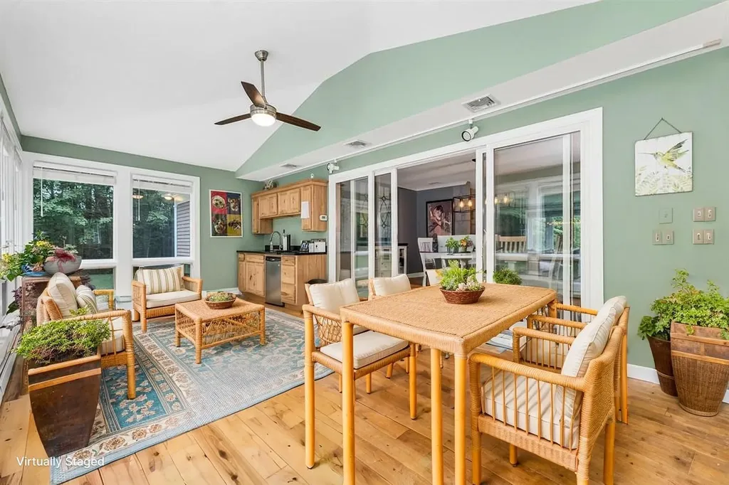 5 Longview Drive Bow NH 03304