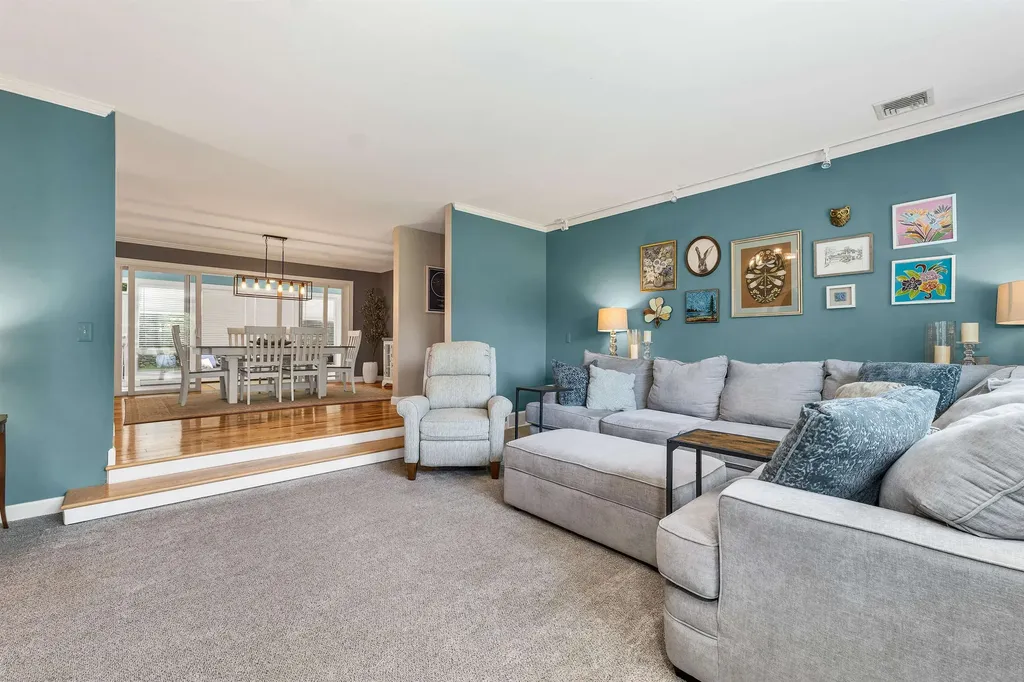 5 Longview Drive Bow NH 03304