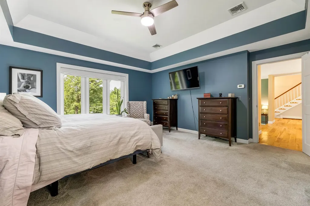 5 Longview Drive Bow NH 03304