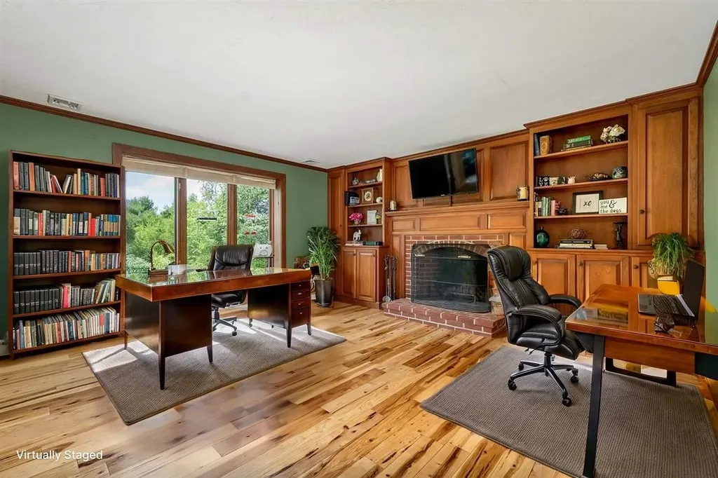 5 Longview Drive Bow NH 03304