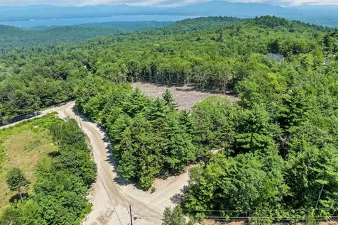 5 Indian Ridge Road Ossipee NH 03814