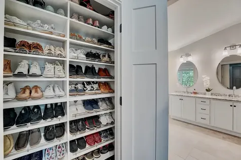 16 Newington Road Greenland NH 03840