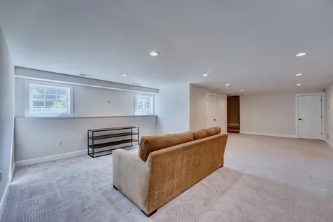 16 Newington Road Greenland NH 03840