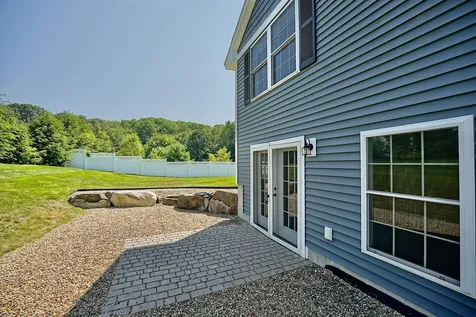 16 Newington Road Greenland NH 03840