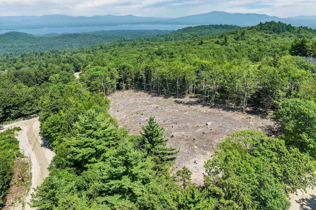 15 Passaconway Road Ossipee NH 03814