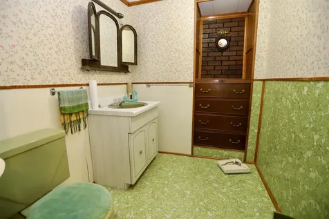 128 Main Street Coventry VT 05825