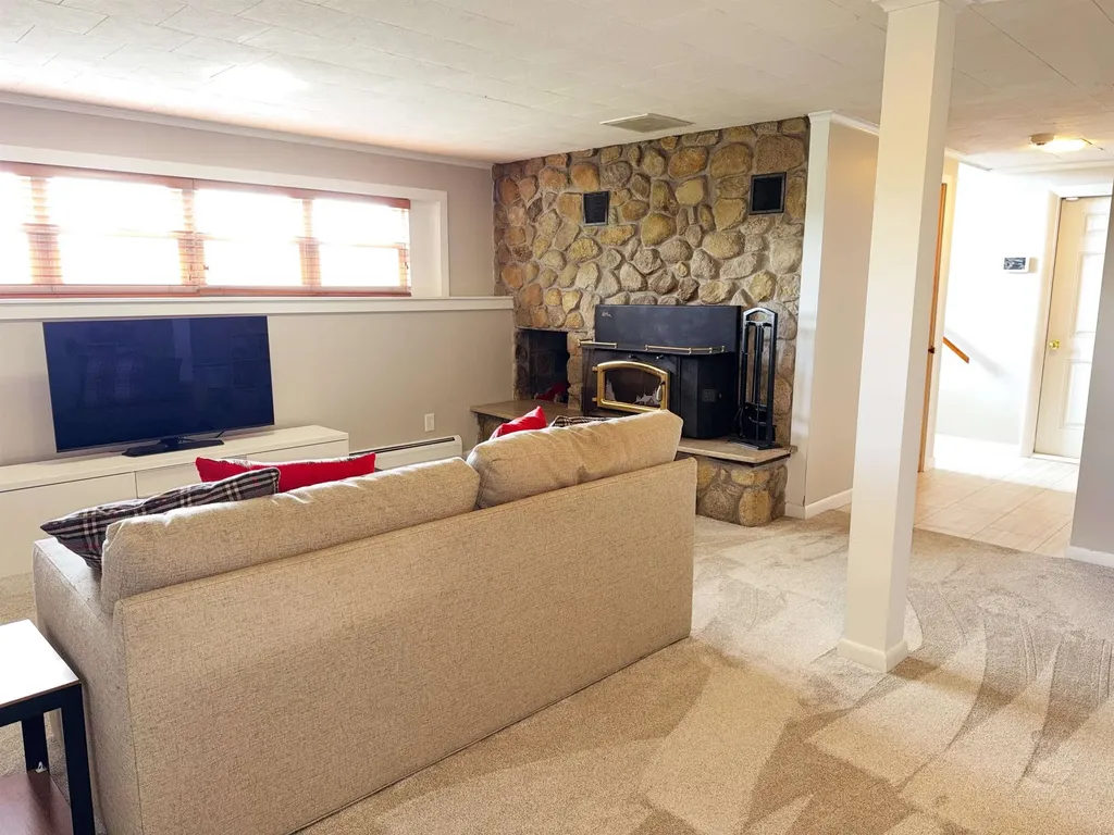 173 Middle Road Barre Town VT 05654