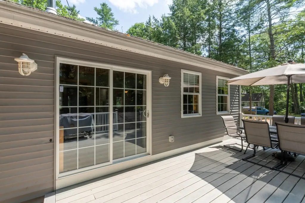 43 Wheelers Cove Road Antrim NH 03440