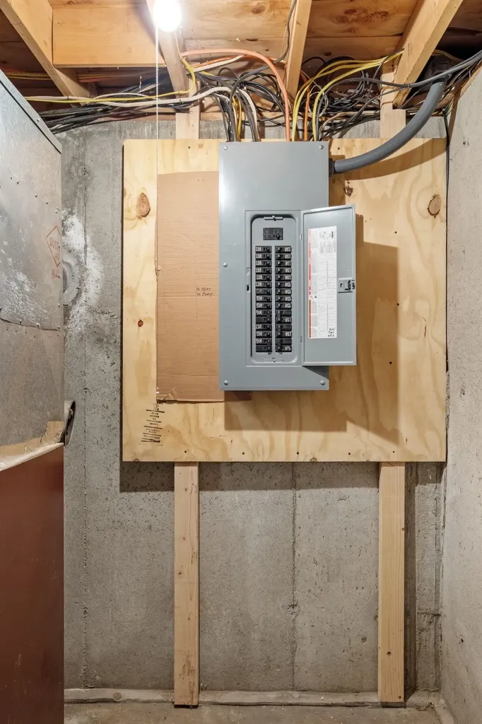 34 Abenaki Drive Freedom NH 03836