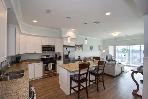33 Ocean Boulevard Hampton NH 03842-3040