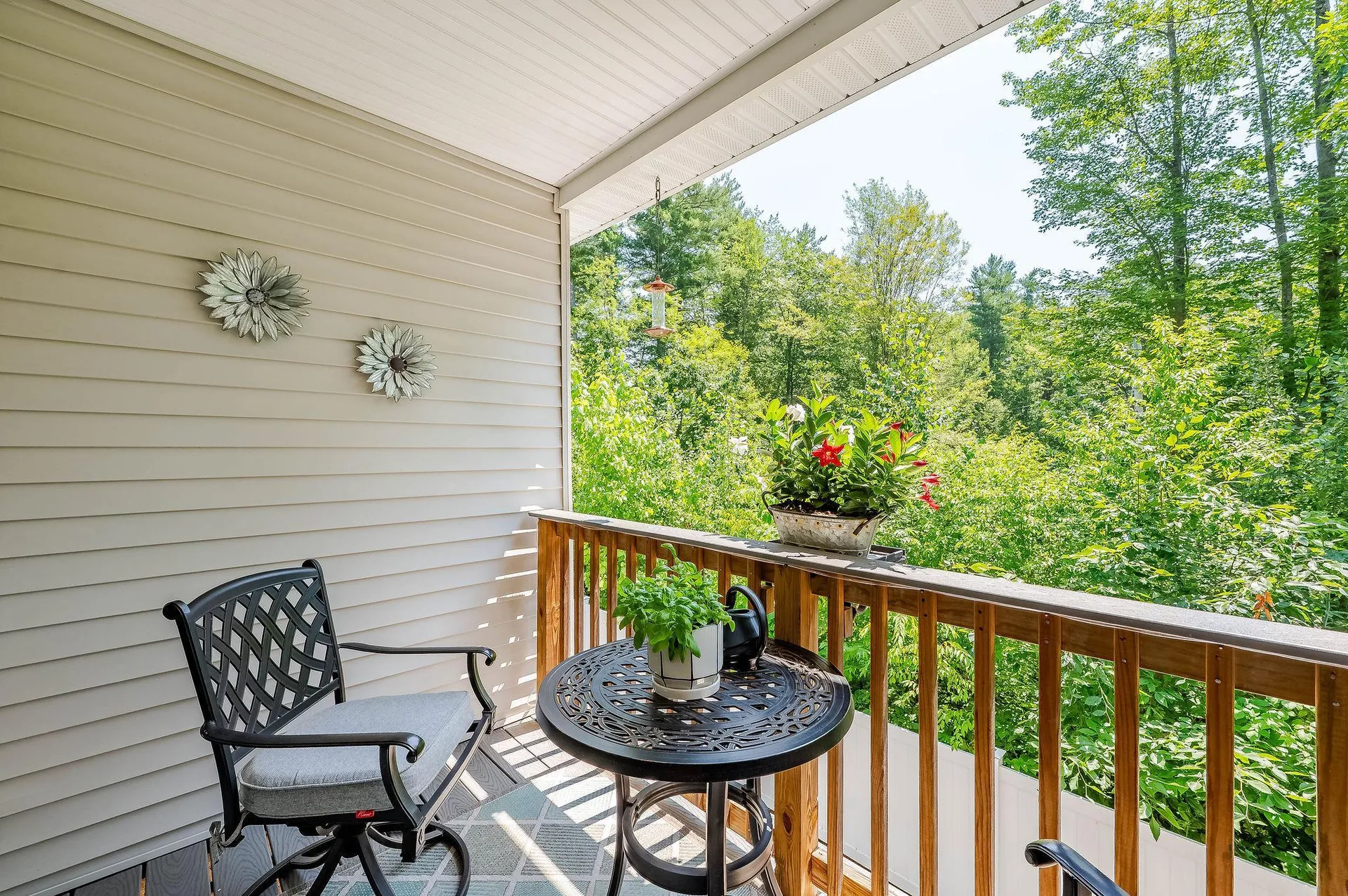 17 Cypress Circle Exeter NH 03833