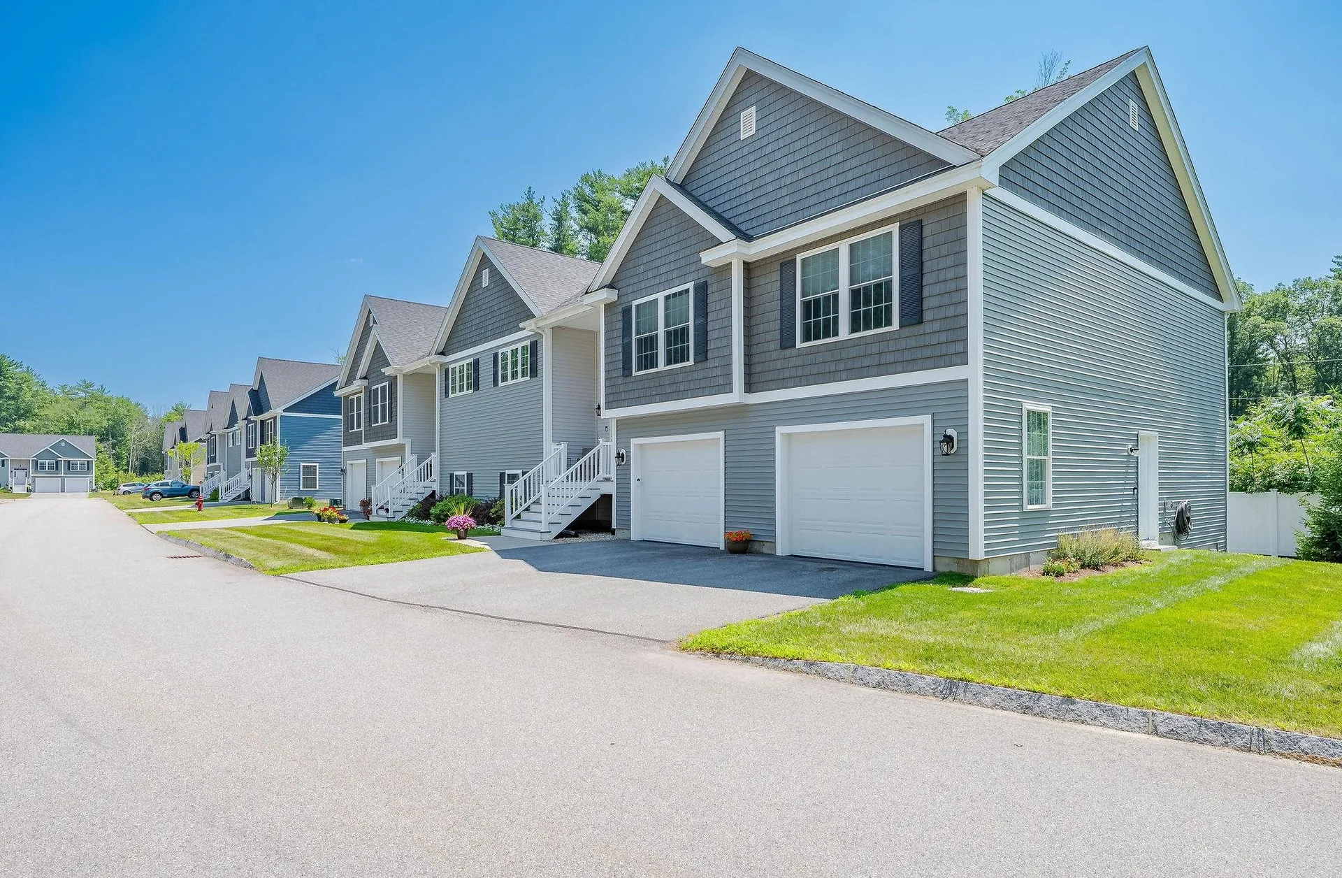 17 Cypress Circle Exeter NH 03833