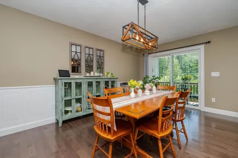 17 Cypress Circle Exeter NH 03833