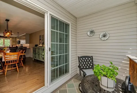 17 Cypress Circle Exeter NH 03833