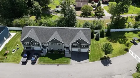 17 Cypress Circle Exeter NH 03833