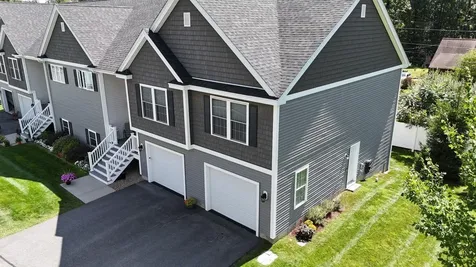 17 Cypress Circle Exeter NH 03833