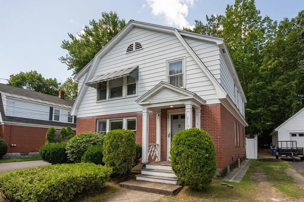 710 Coolidge Avenue Manchester NH 03102