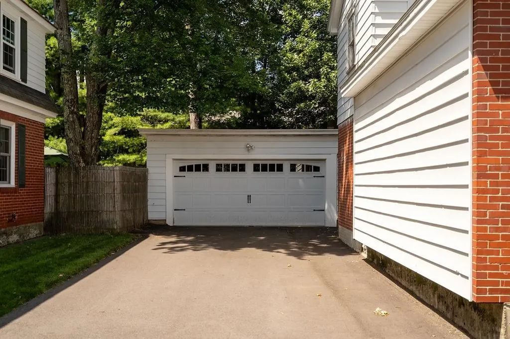 710 Coolidge Avenue Manchester NH 03102