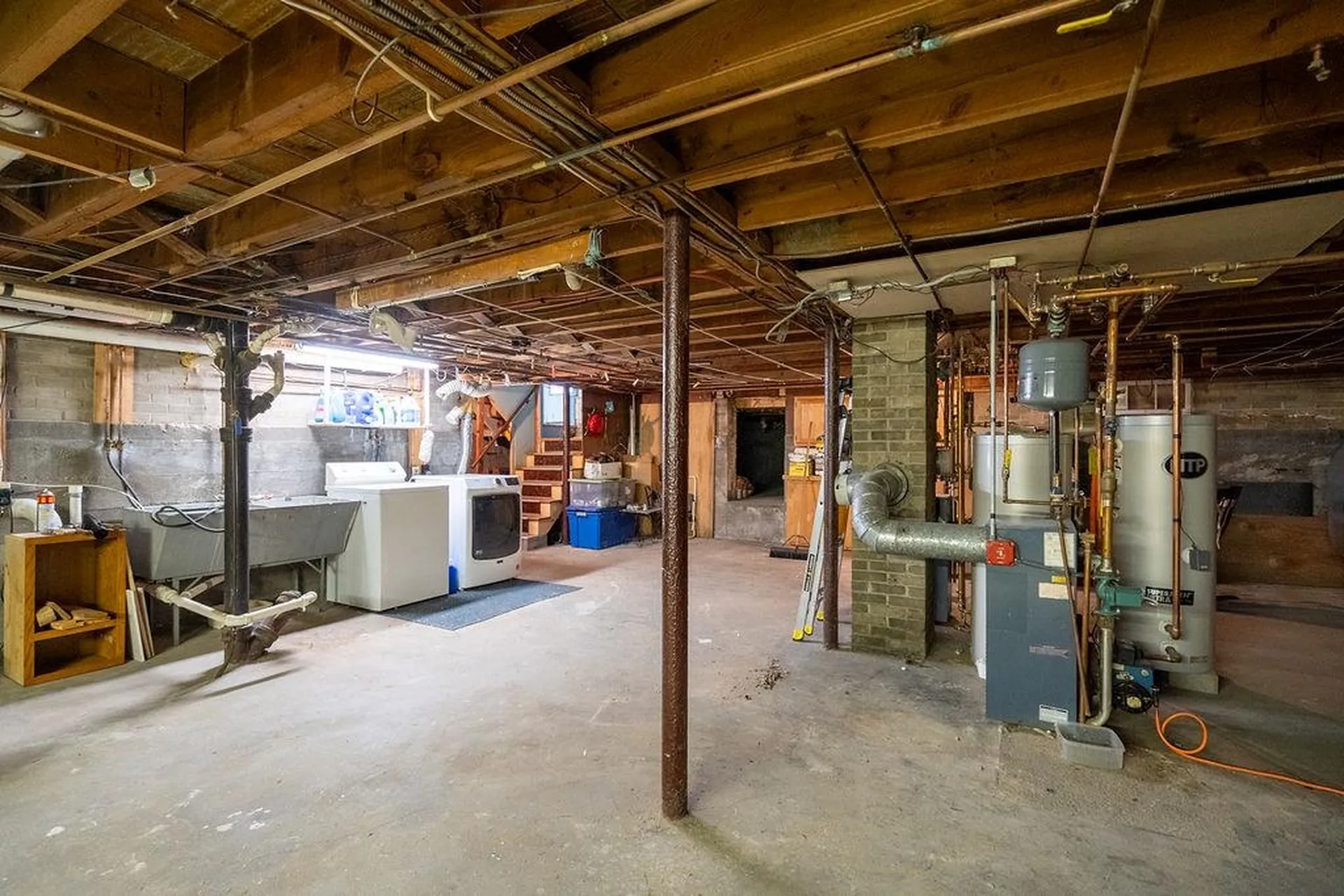 710 Coolidge Avenue Manchester NH 03102
