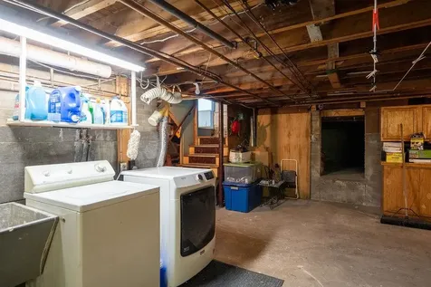 710 Coolidge Avenue Manchester NH 03102