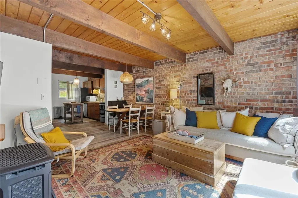 67 Fox Hill Road Stowe VT 05672