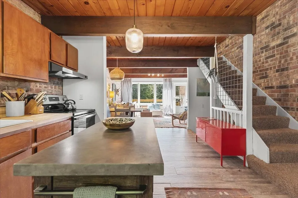 67 Fox Hill Road Stowe VT 05672