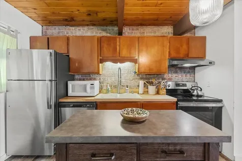 67 Fox Hill Road Stowe VT 05672