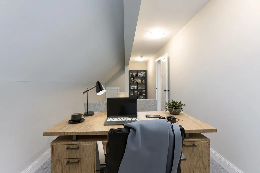 15 Rose Fountain Lane Hampton NH 03842