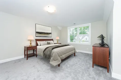 15 Rose Fountain Lane Hampton NH 03842