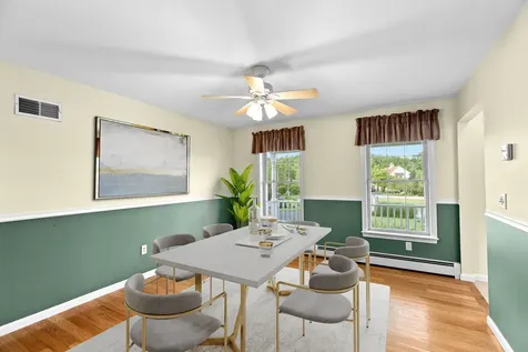 44 Cambridge Drive Auburn NH 03032