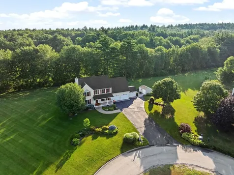 44 Cambridge Drive Auburn NH 03032