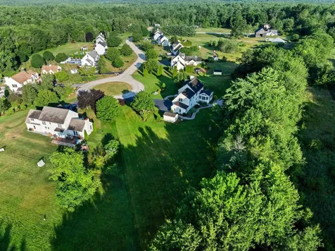 44 Cambridge Drive Auburn NH 03032