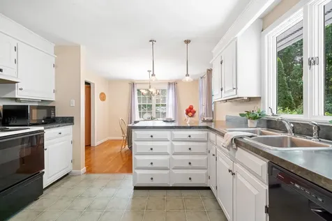 217 Hall Avenue Henniker NH 03242