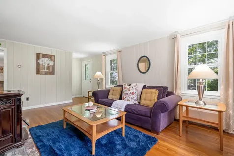 217 Hall Avenue Henniker NH 03242