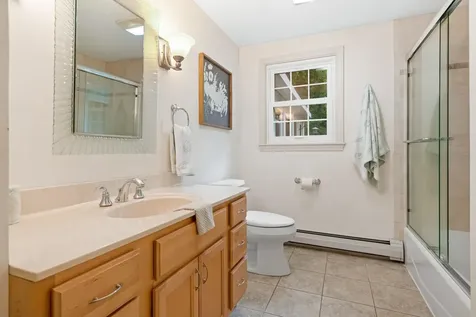 217 Hall Avenue Henniker NH 03242
