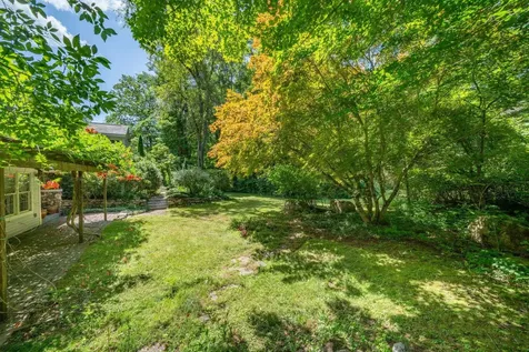 217 Hall Avenue Henniker NH 03242