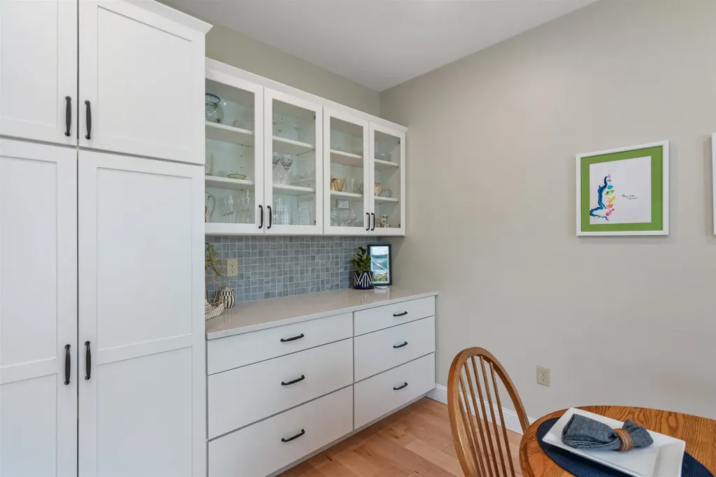 13 Clover Lane Hinesburg VT 05461