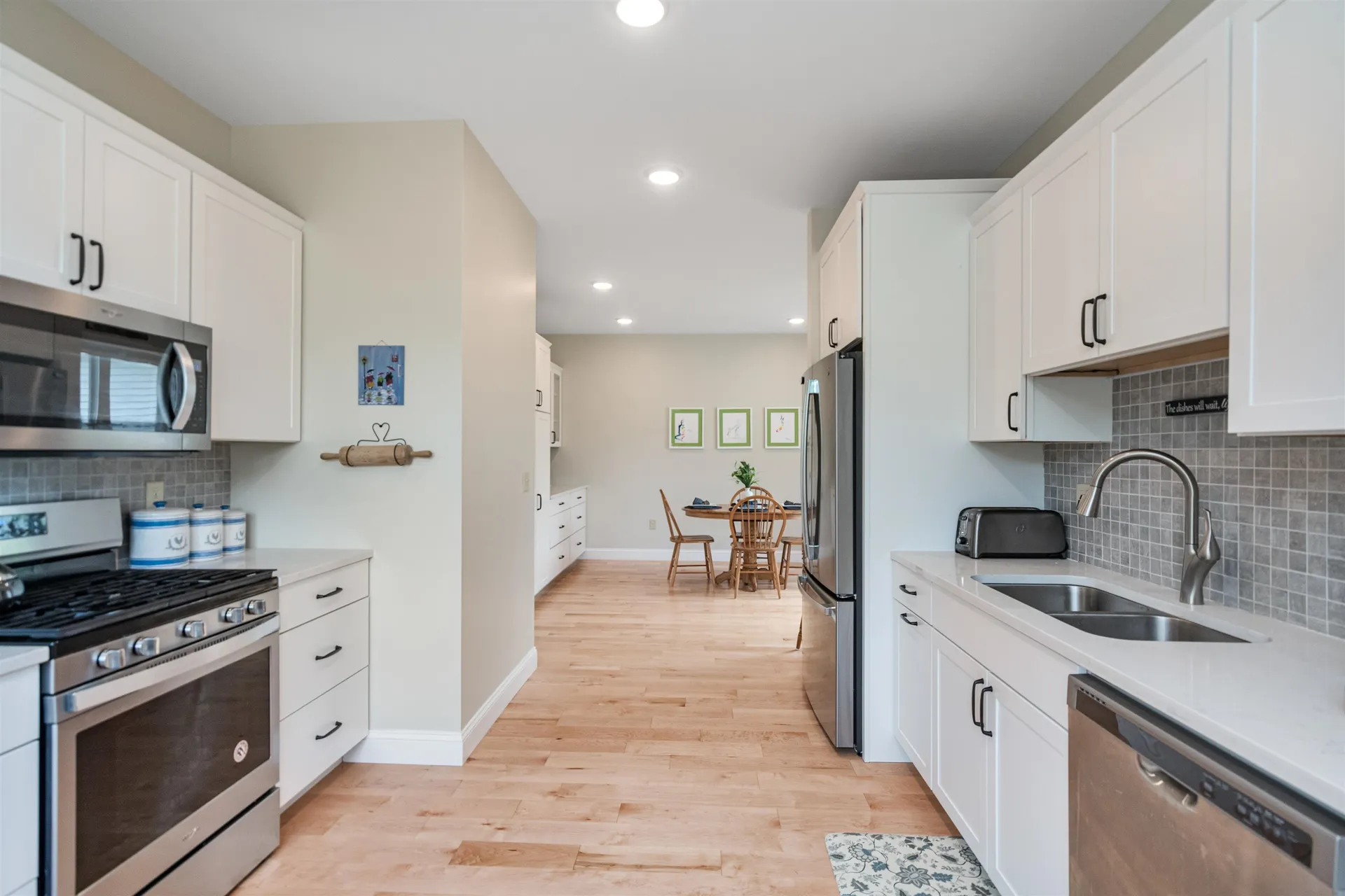 13 Clover Lane Hinesburg VT 05461