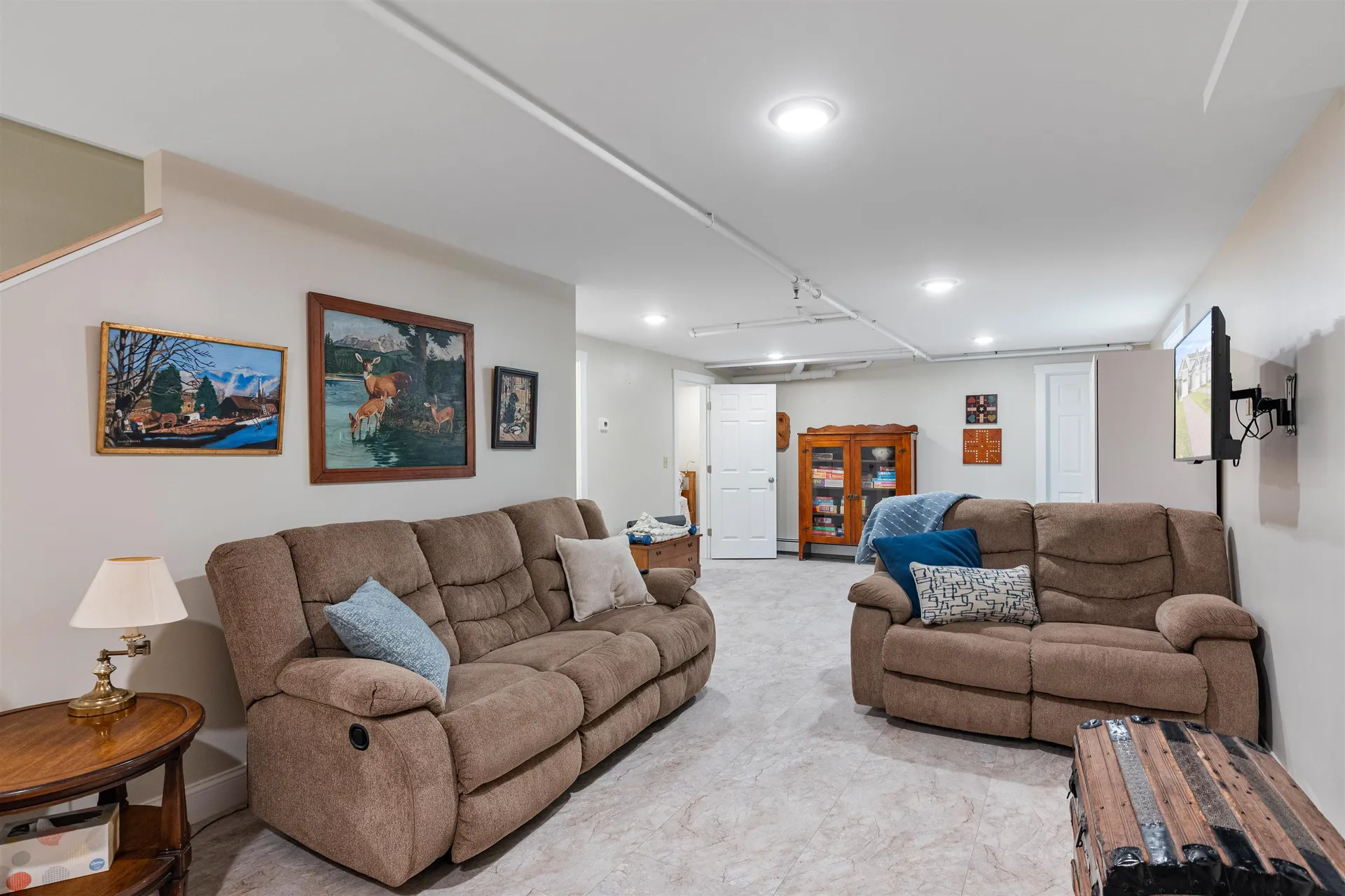 13 Clover Lane Hinesburg VT 05461