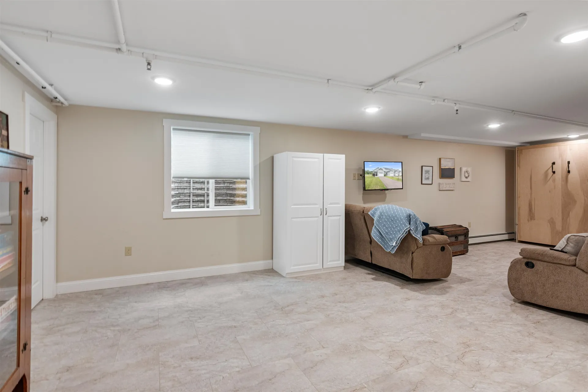 13 Clover Lane Hinesburg VT 05461