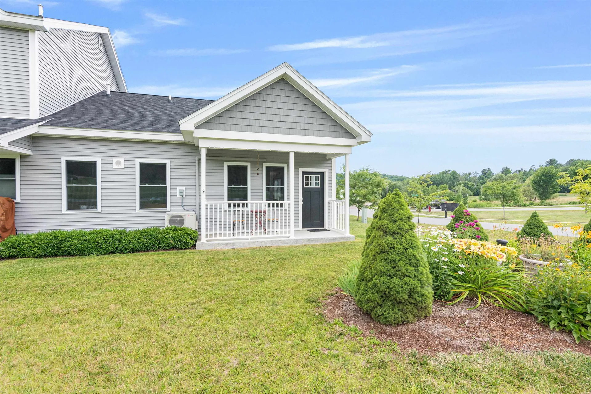 13 Clover Lane Hinesburg VT 05461