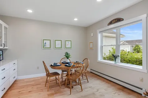 13 Clover Lane Hinesburg VT 05461