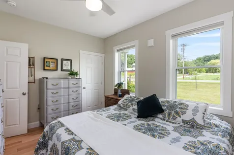 13 Clover Lane Hinesburg VT 05461