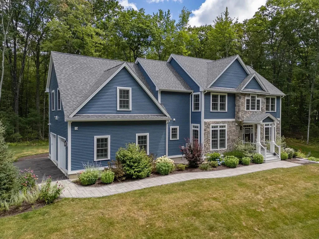 28 Singh Drive Dover NH 03820