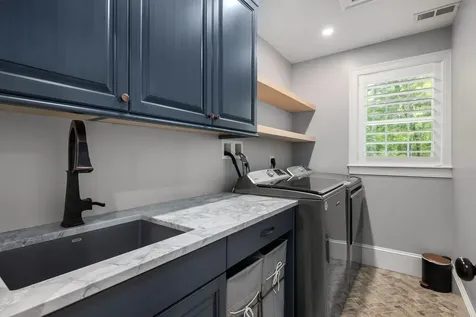 28 Singh Drive Dover NH 03820